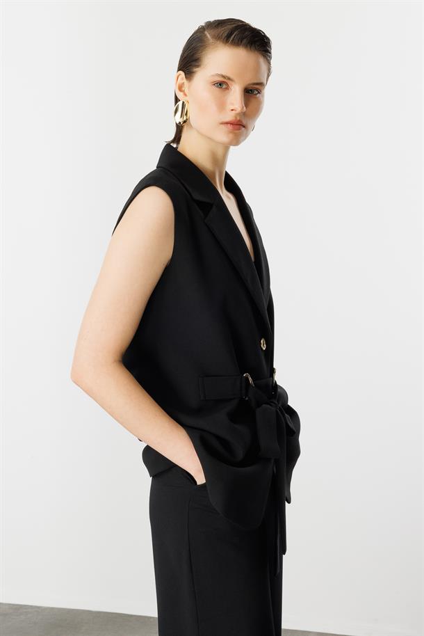 Kuşak Detaylı Krep Yelek-SİYAH