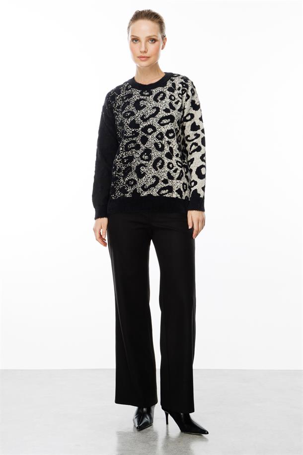 Leopar Desenli Kazak-SİYAH