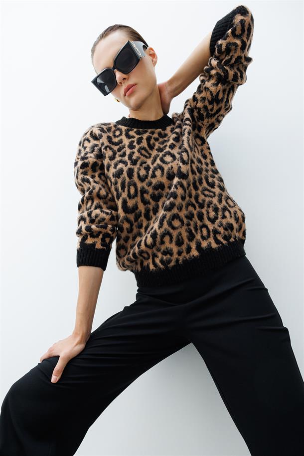 Leopar Desenli Triko Kazak-SİYAH