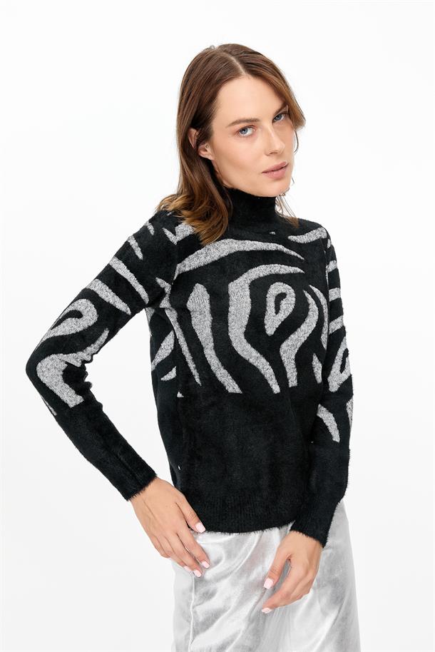 Leopar Desenli Triko Kazak-SİYAH