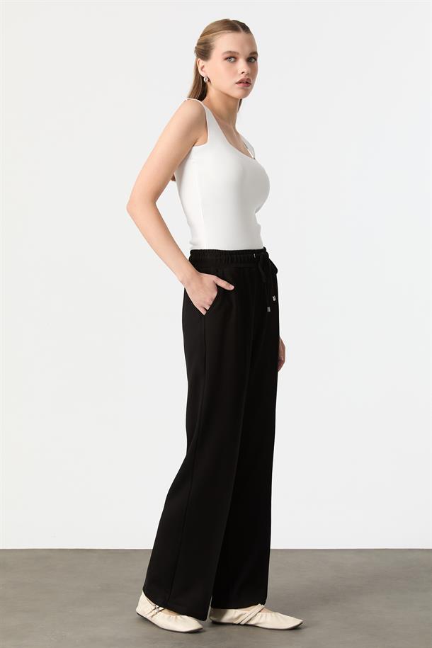 Nervür Detaylı Modal Pantolon-SİYAH