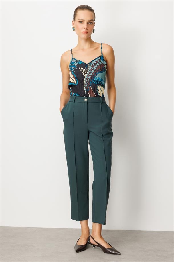 Nervürlü Kumaş Pantolon-YEŞİL