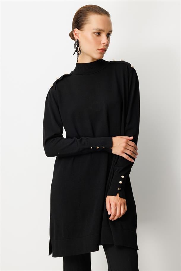 Omzu Düğme Detaylı Triko Tunik-SİYAH