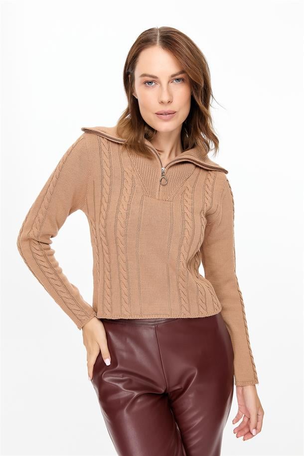 Örgü Desenli Polo Yaka Triko Kazak-CAMEL