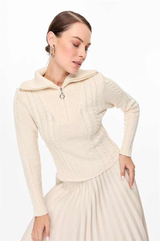 Örgü Desenli Polo Yaka Triko Kazak-KREM