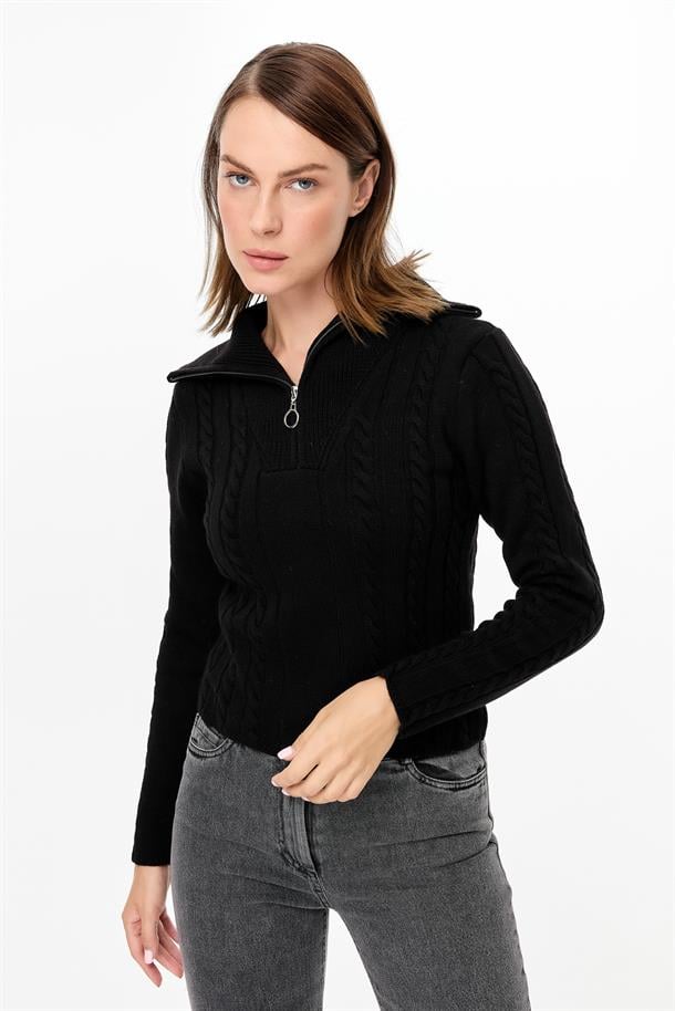 Örgü Desenli Polo Yaka Triko Kazak-SİYAH