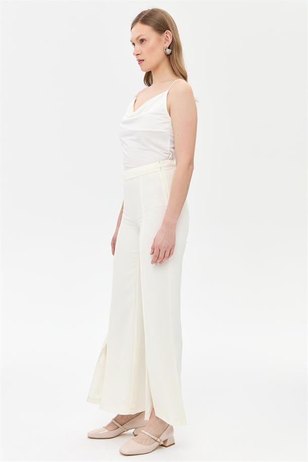 Paça Yırtmaçlı Nervür Detaylı Pantolon-KEMIK