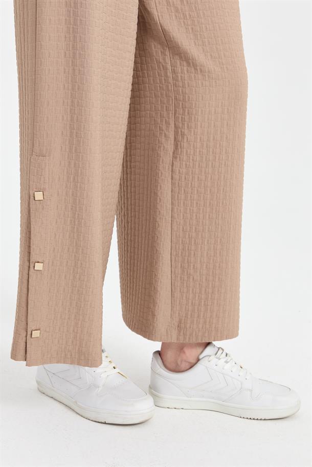 Paçası Düğme Detaylı Bol Paça Pantolon-VİZON