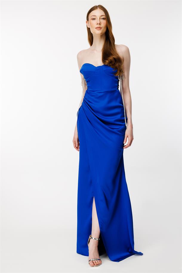 Parlak İp Detaylı Yırtmaçlı Uzun Saten Abiye-SAX