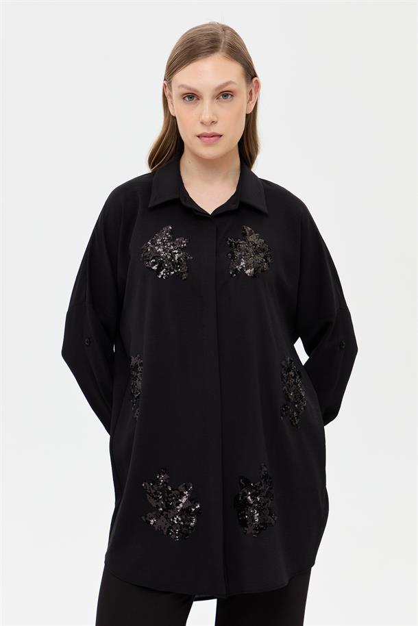 Pul İşleme Detaylı Gömlek-SİYAH