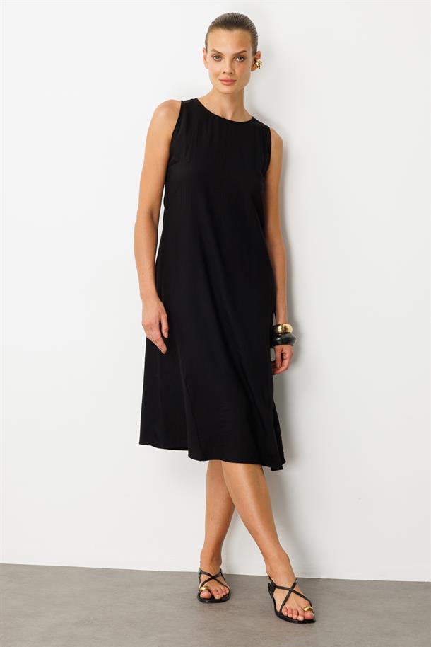 Rahat Kalıp Coton Elbise-SİYAH