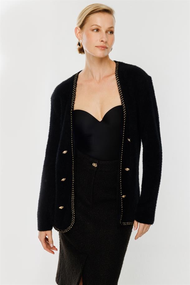 Saç Örgü Biye Düğme Detaylı Hırka-SİYAH