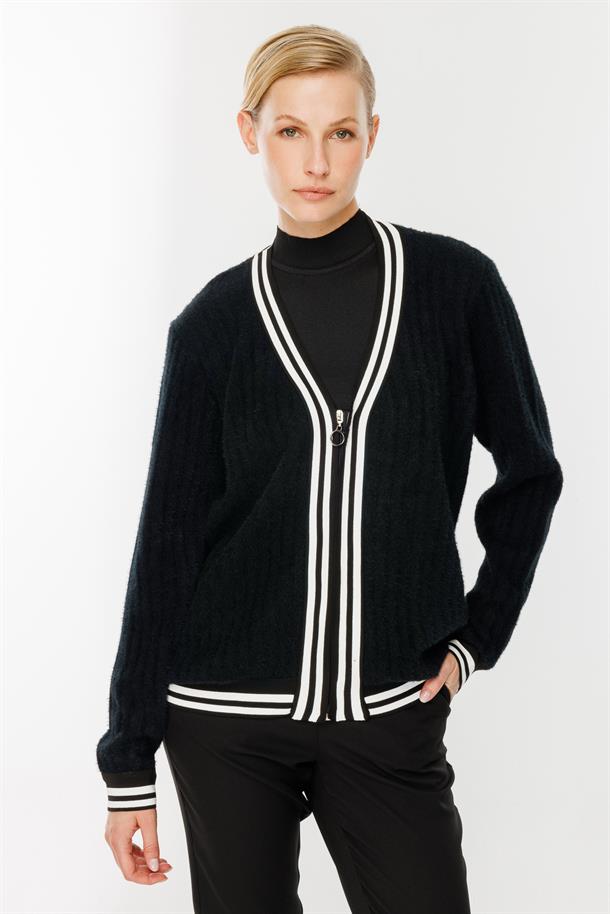 Şerit Detaylı Triko Hırka-SİYAH