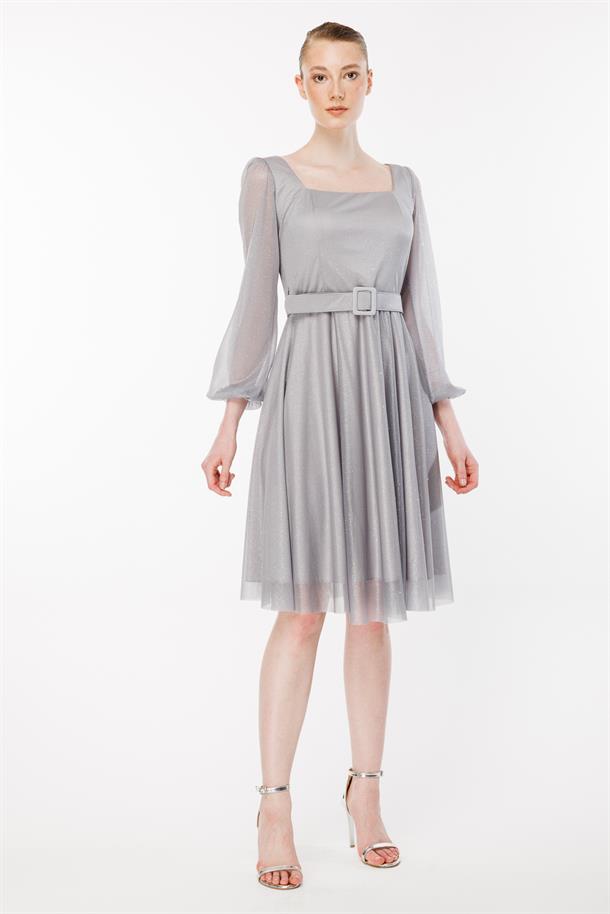 Simli Ve Kemerli Kısa Abiye Elbise-GRİ