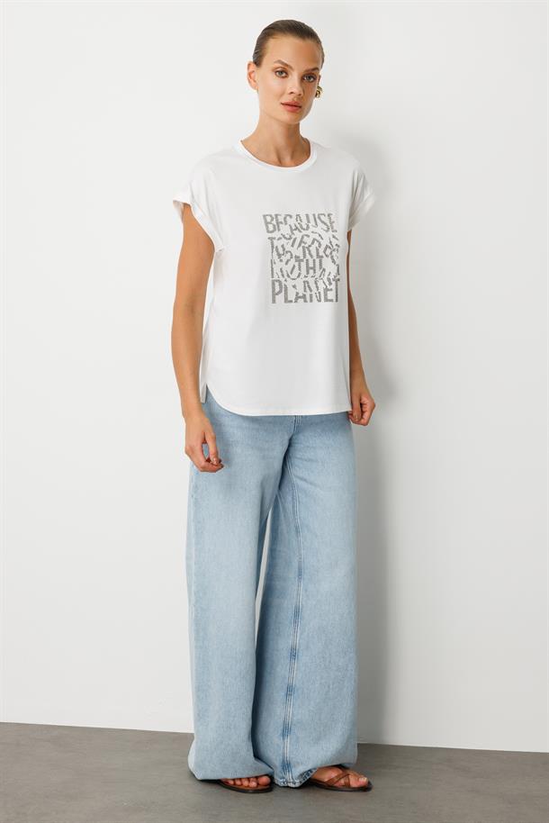 Taş Baskı Detaylı Tişört-KEMIK