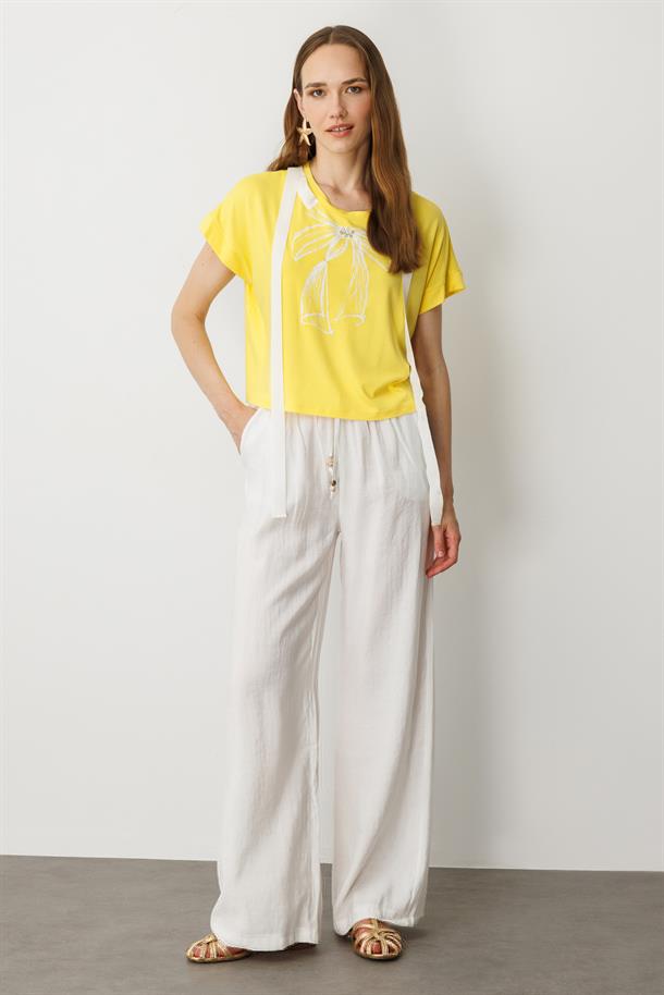 Kurdele Baskı Taş Detay Bluz-SARI