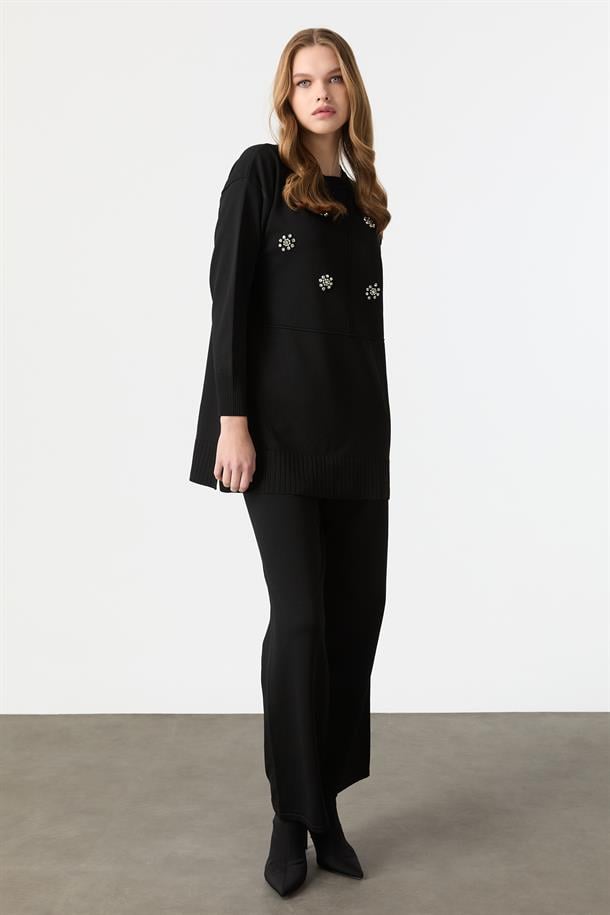 Taş İşleme Detaylı Triko Takım-SİYAH