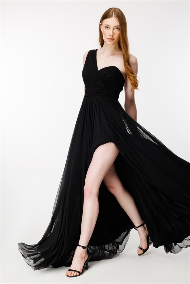 Tek Omuz Dpape Ve Yırtmaç Detaylı Abiye-SİYAH