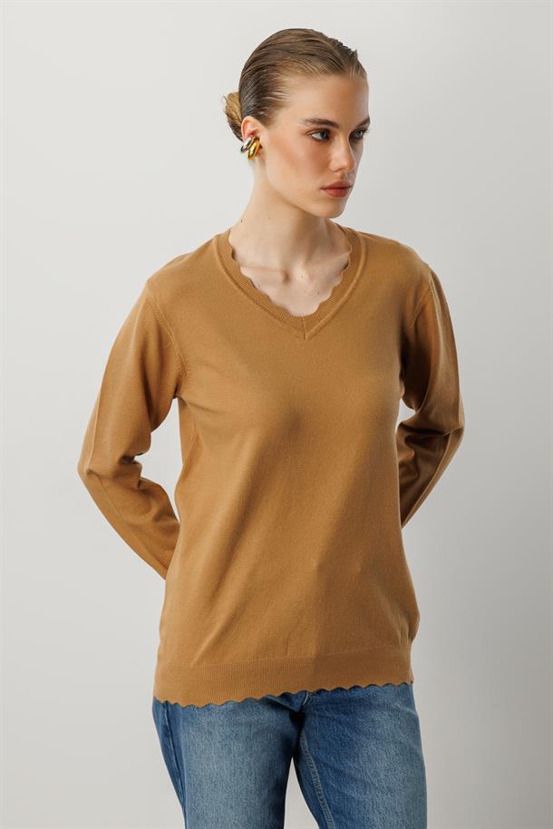 V yaka Angora Triko Kazak-CAMEL