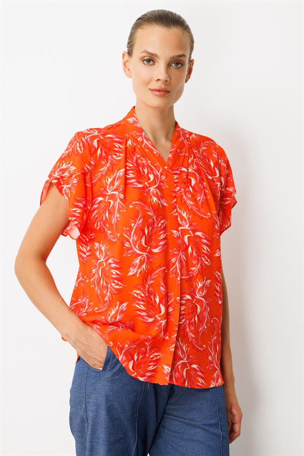 V Yaka Desenli Bluz-KIRMIZI