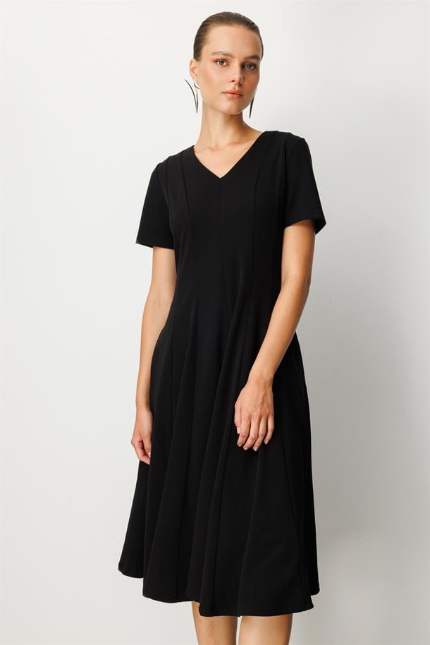 V Yaka Midi Elbise-SİYAH