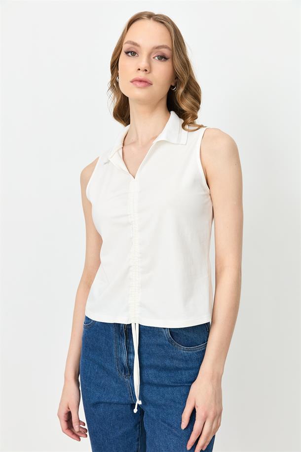 Yaka Detaylı Kolsuz Bluz-KEMIK