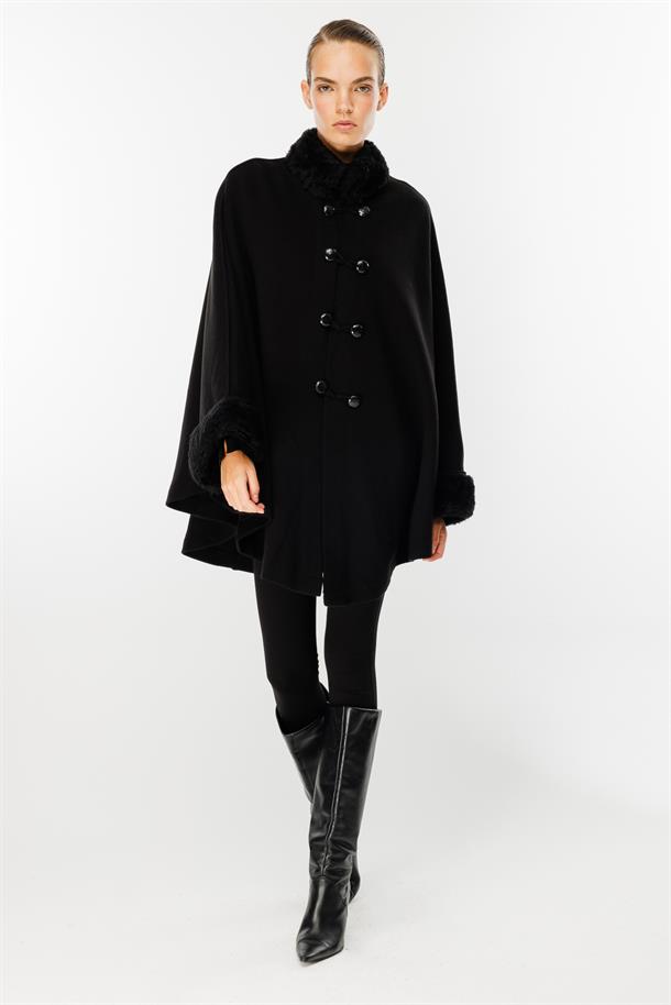 Yaka Kürklü Triko Panço-SİYAH