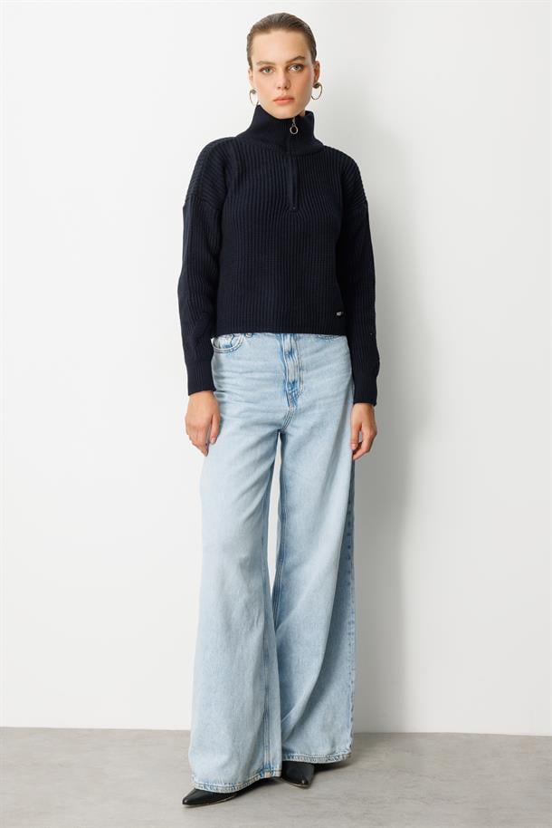 Yakası Fermuarlı Selanik Örgü Triko Kazak-SİYAH