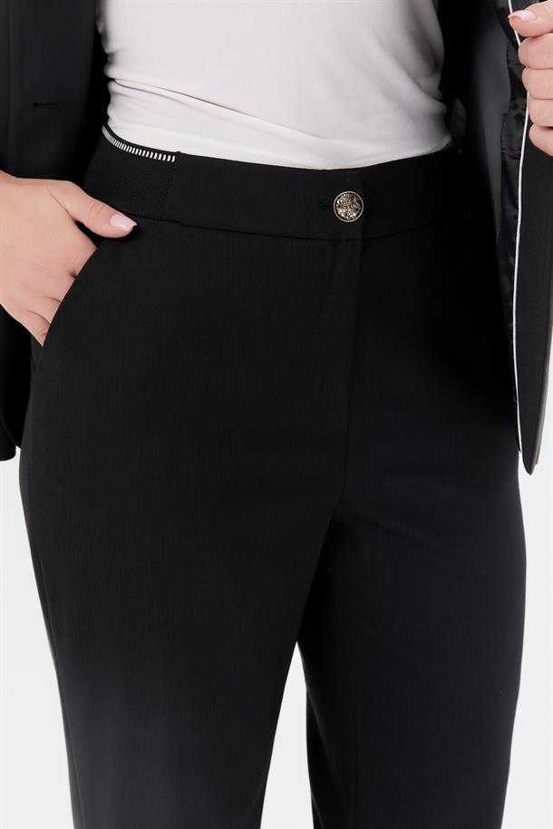 Yanları Lastikli Büyük Beden Pantolon-SİYAH