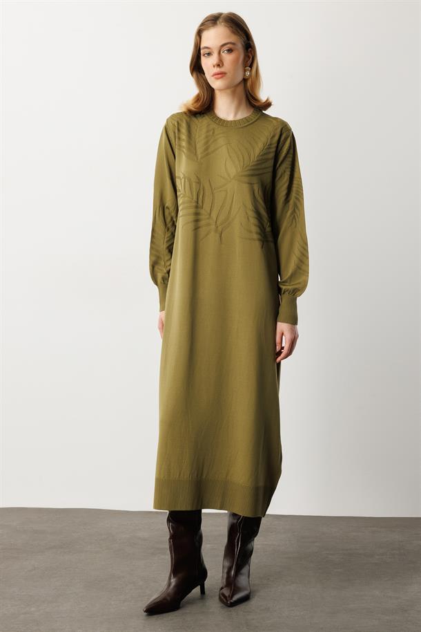 Yaprak Desenli Uzun Triko Elbise-Y.YEŞİLİ