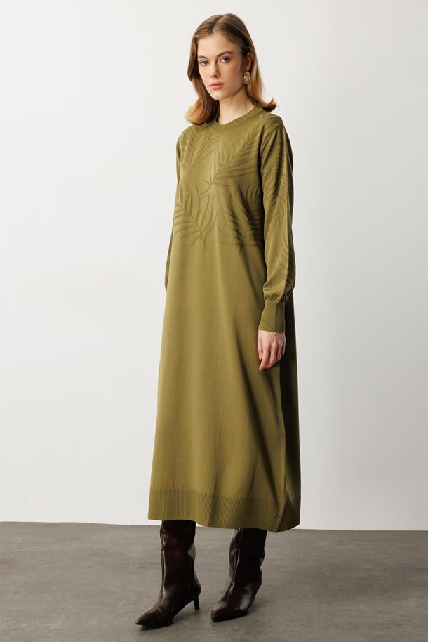 Yaprak Desenli Uzun Triko Elbise-Y.YEŞİLİ