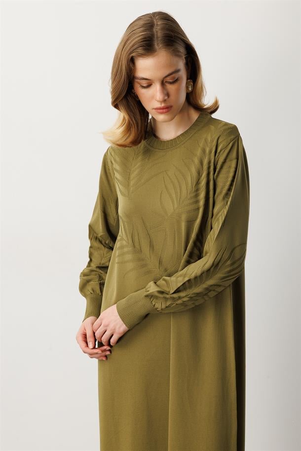 Yaprak Desenli Uzun Triko Elbise-Y.YEŞİLİ