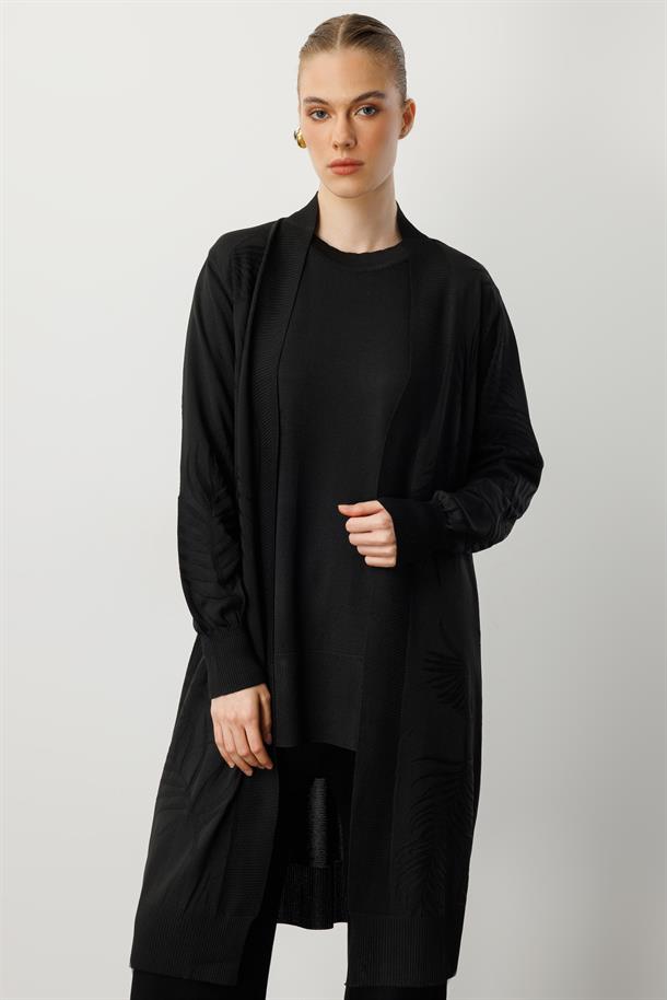 Yaprak Desenli Uzun Triko Hırka-SİYAH