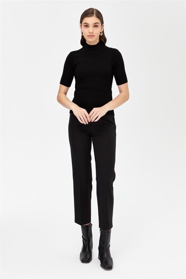 Yarım Balıkçı Kısa Kol Triko Kazak-SİYAH