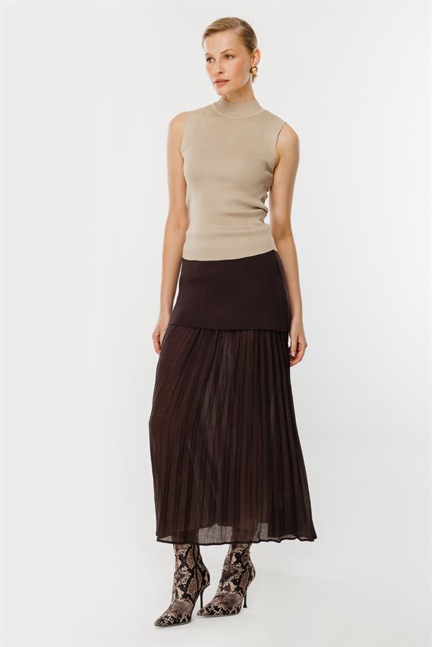 Yarım Balıkçı Kolsuz Triko Kazak-TAŞ