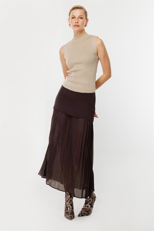 Yarım Balıkçı Kolsuz Triko Kazak-TAŞ