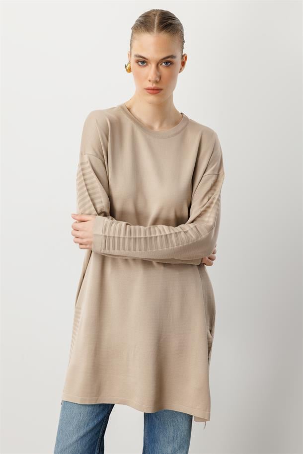 Yırtmaç Detaylı Triko Tunik-TAŞ