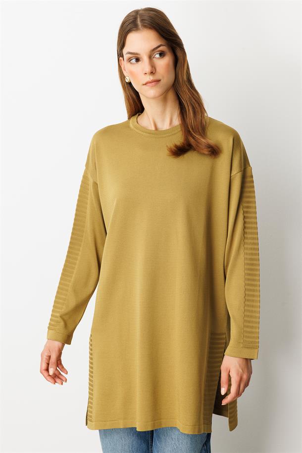 Yırtmaç Detaylı Triko Tunik-Y.YEŞİLİ