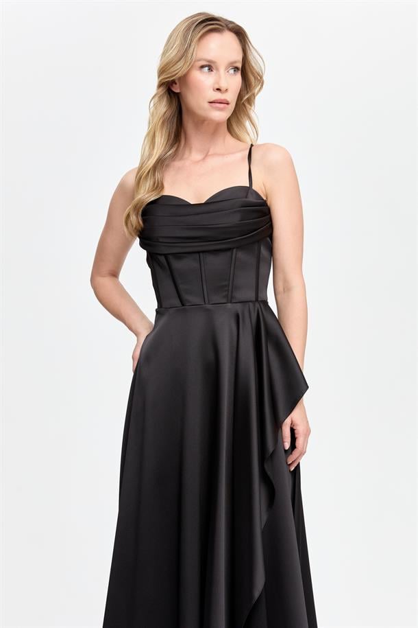 Yırtmaçlı Uzun Saten Abiye-SİYAH