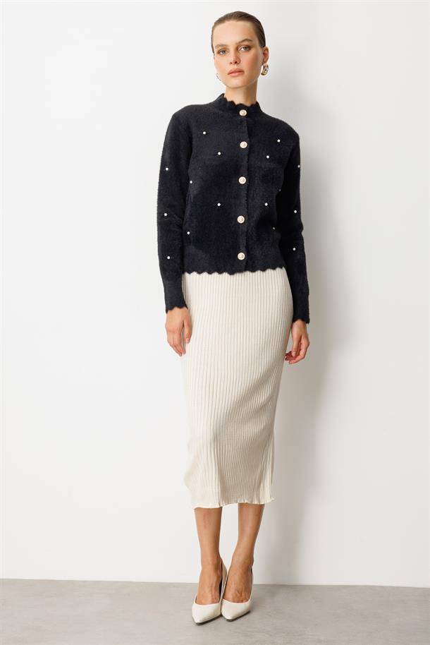 Boncuk Detaylı Triko Hırka-SİYAH