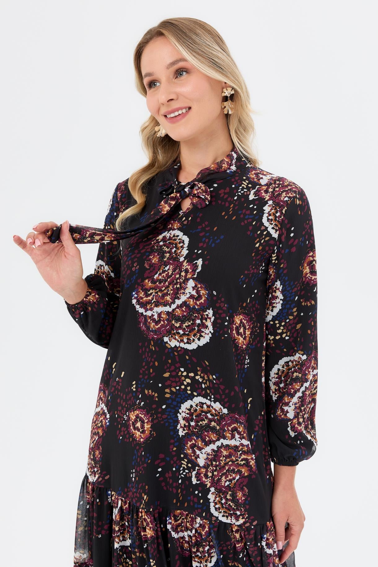 Büyük Beden Elbise Nasıl Seçilir? 2026 Rehberi | Accort