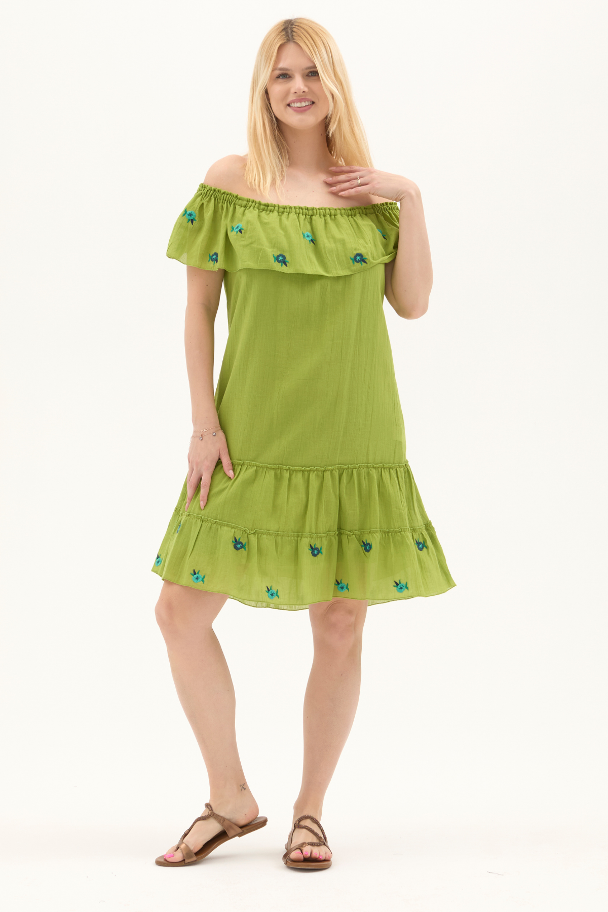 Fıstık Yeşili Kısa Kol Vual Nakışlı Kısa Yazlık Elbise