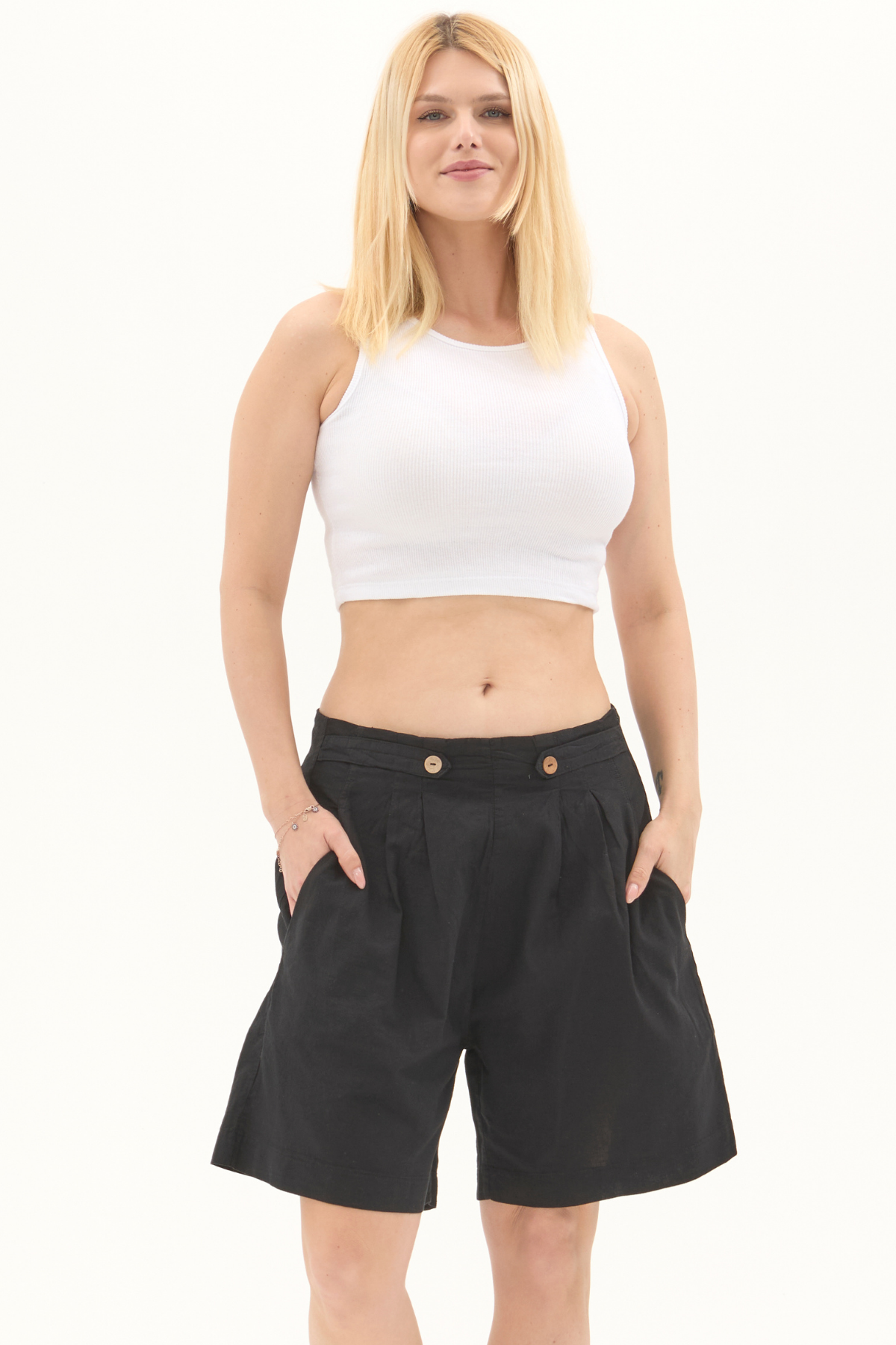 Keten Düğmeli Siyah Yazlık Şort