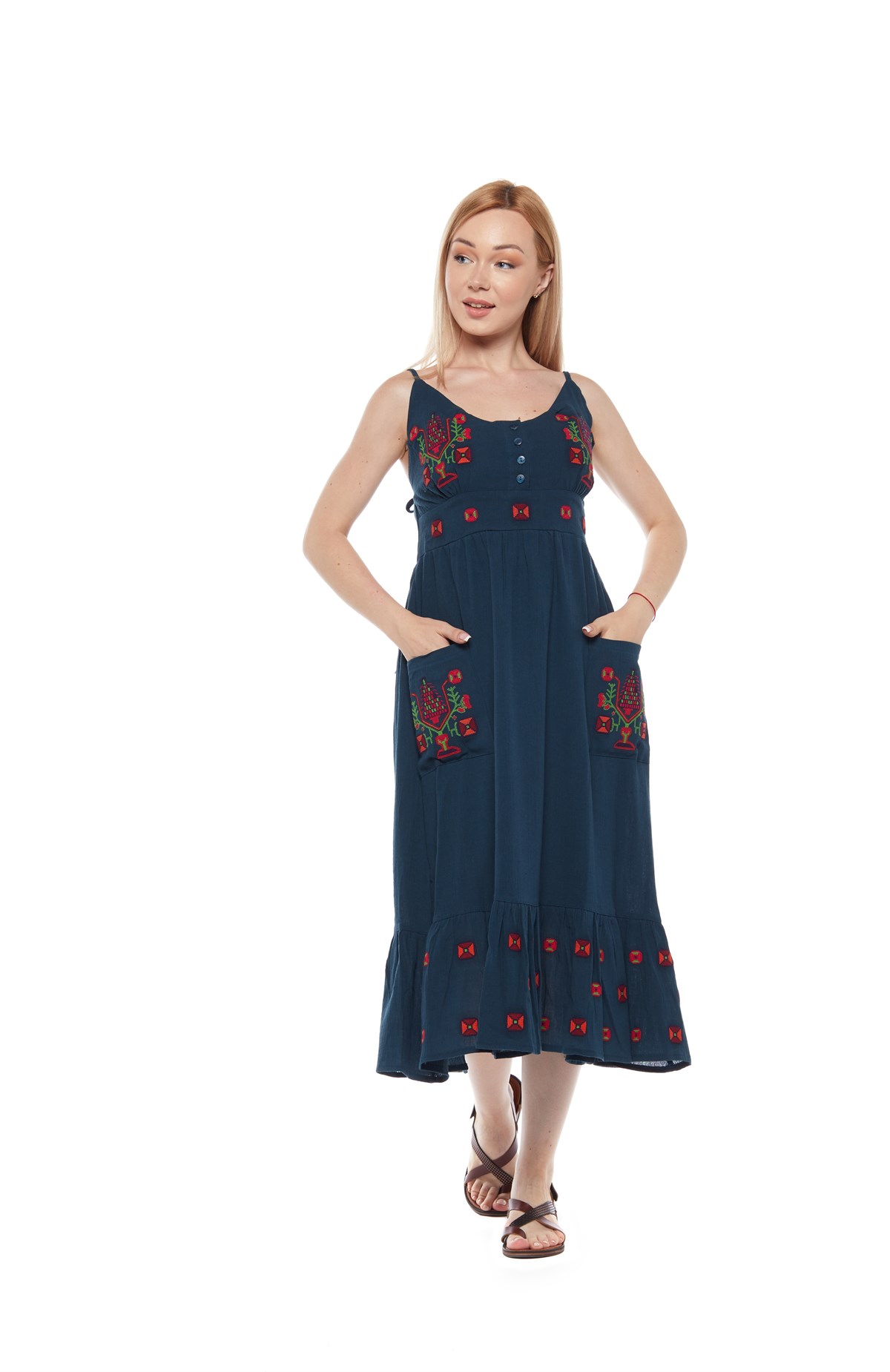 Otantik Askılı Nakışlı Elbise