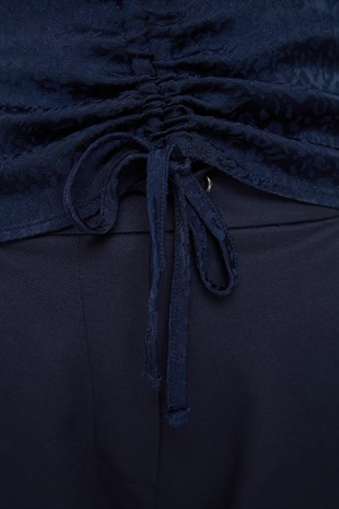 FLOA Bel Kısmı Ayarlanabilir Büzgülü jakarlı Kadın Bluz
