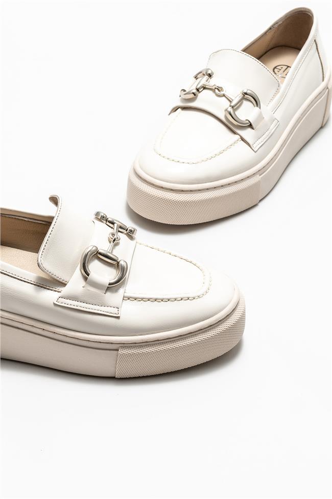 Bej Deri Kadın Günlük Loafer