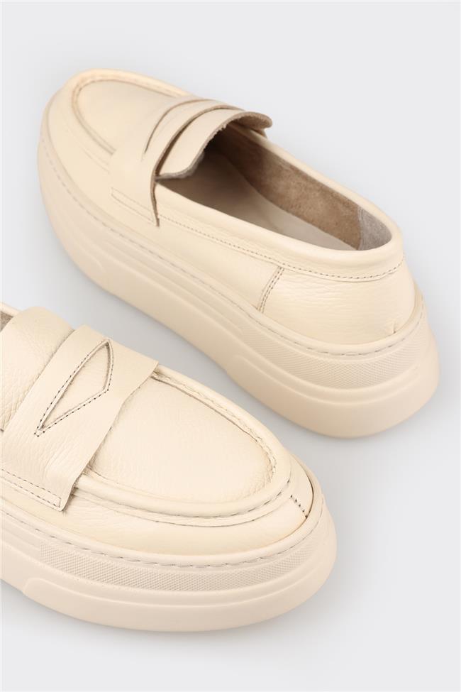 Ekru Deri Kadın Loafer