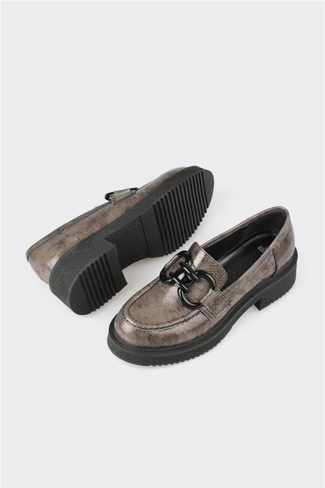 Gri Deri Kadın Loafer