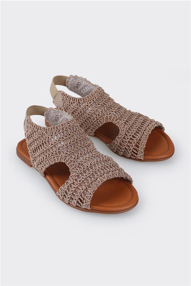 Naturel Kadın Düz Sandalet