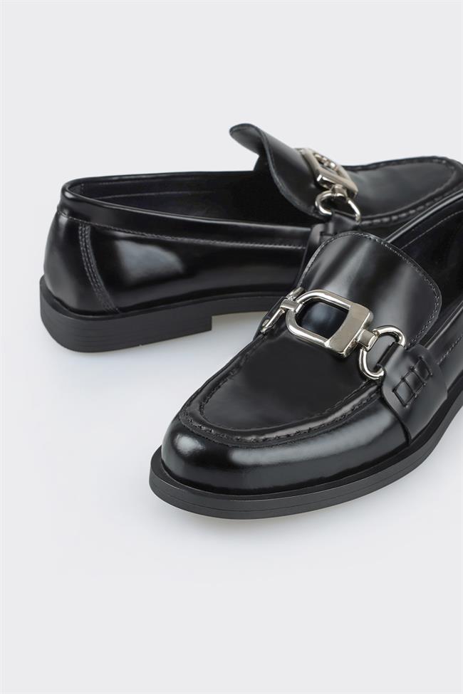 Siyah Deri Kadın Loafer